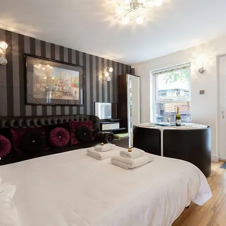 Pear Tree - Holiday home York